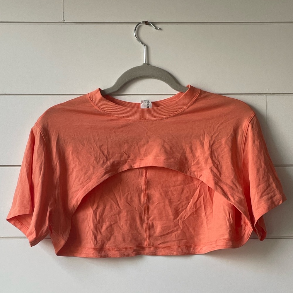 Orange Lululemon cropped tee